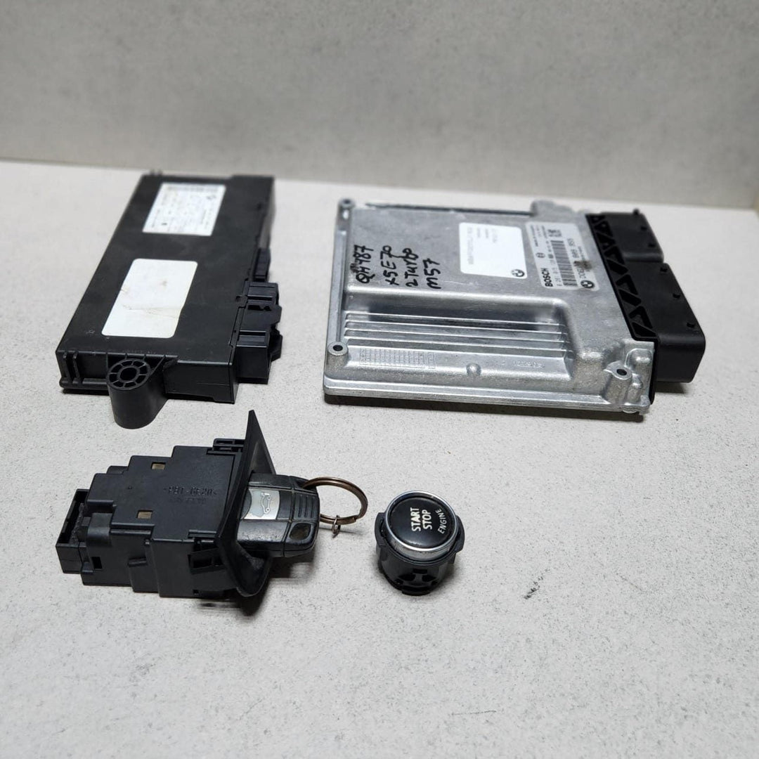 2009-2011 BMW 335d Engine Control Unit 7809955 E60 E90 E91 E92 535d M57N2 D5