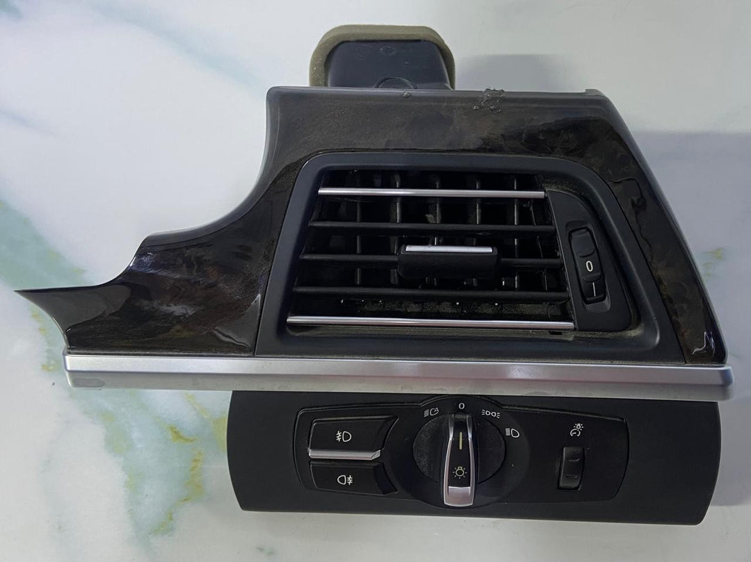 OEM BMW F13 F12 F06 Dashboard Heater Blower A/C Air Vent Right 9192744 9197487