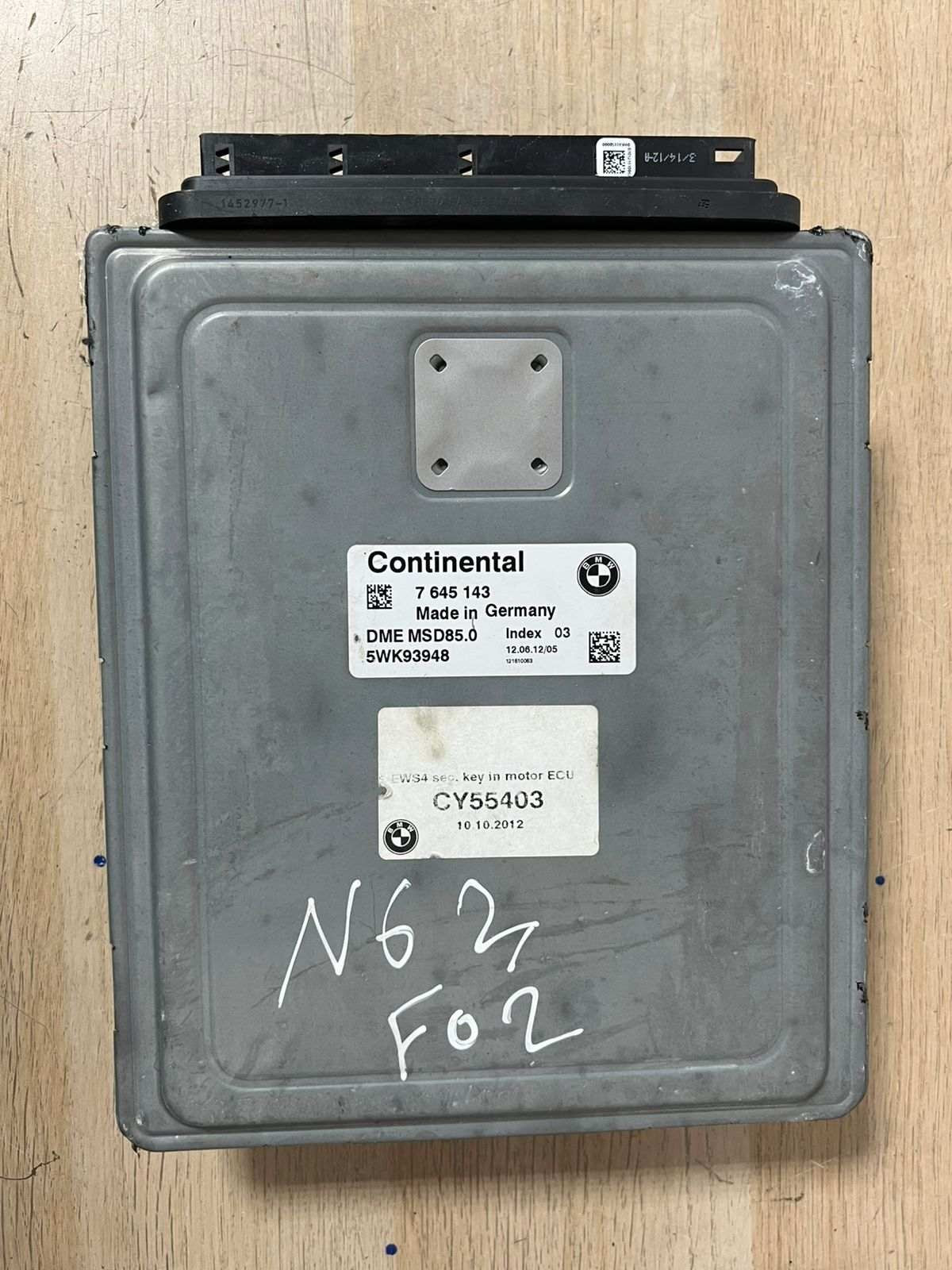 2009-2013 BMW 750i F02 4.4 V8 N63 Engine Control Unit 7645143 ECU SET