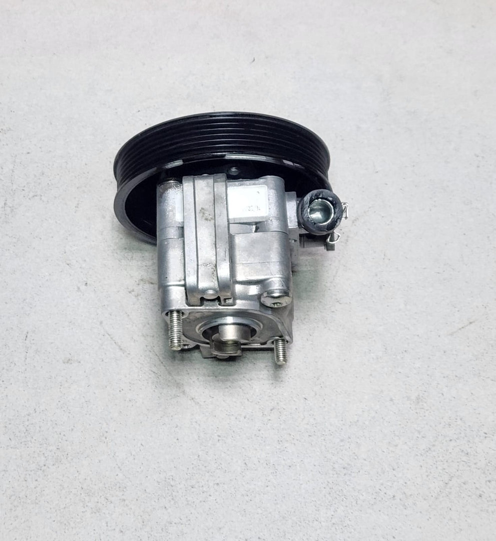 1998-1999 BMW 318i Engine Control Unit 7508292 3 Series E46 318i