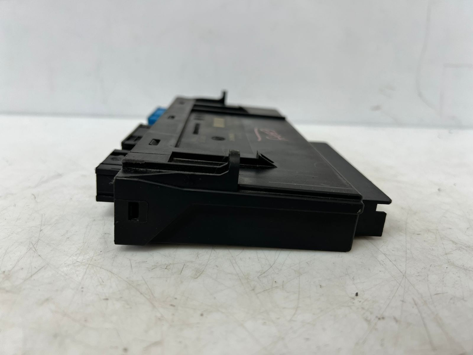 2011-2016 BMW 5' 535i 528i, 550I Junction Box Control Module BCM 9228492 OEM
