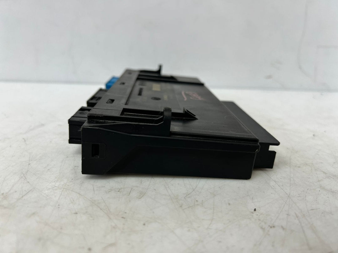 2011-2016 BMW 5' 535i 528i, 550I Junction Box Control Module BCM 9228492 OEM