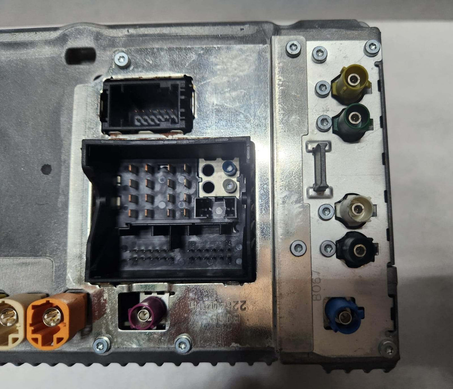 BMW Navigation Head Unit 9347822, F01 7 Series, F30 3 Series, and F15 X5 NBT HU 