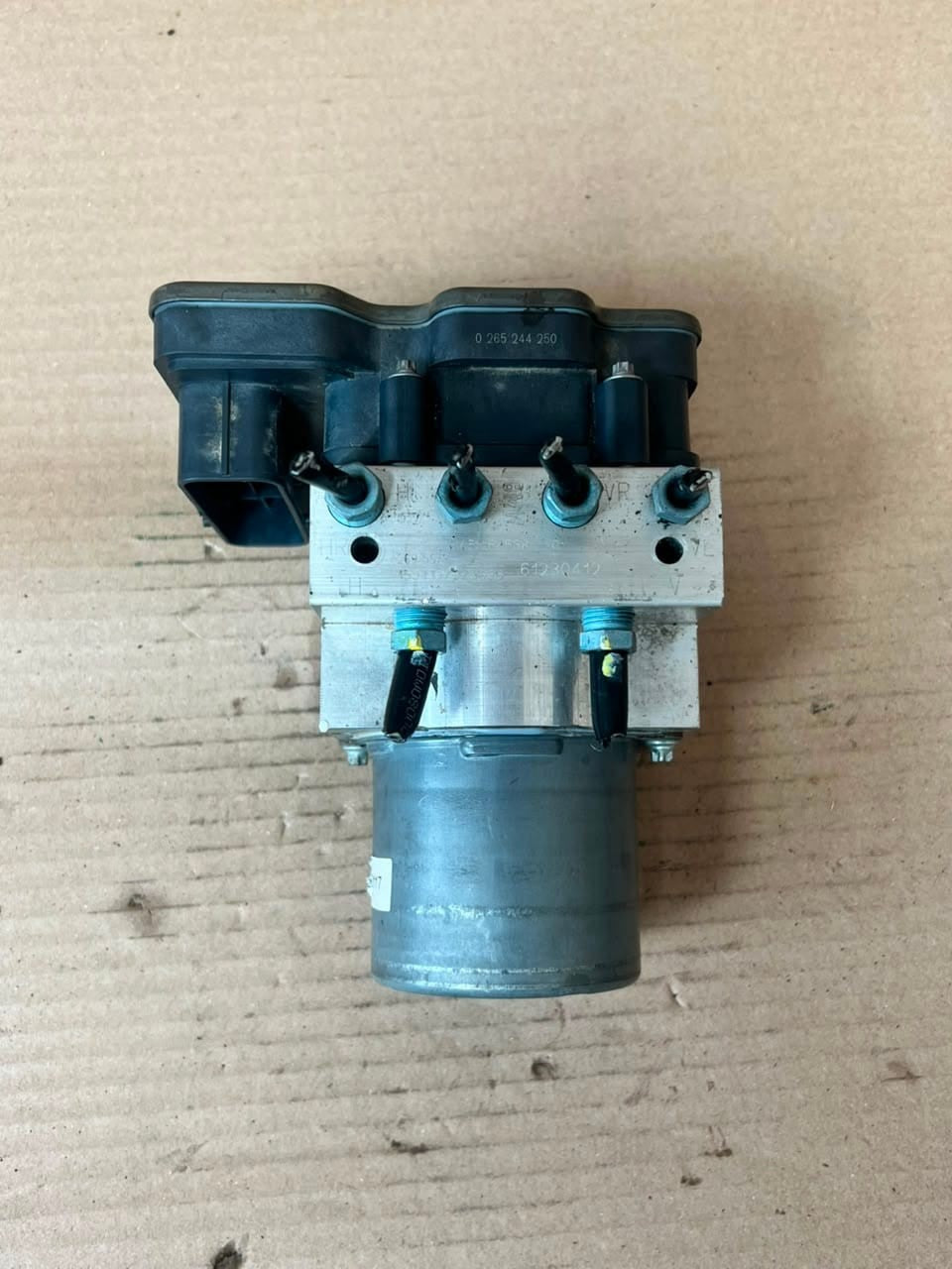 2015 BMW X6 F16 X5 F15 ABS DSC DXC9 Pump Hydraulic Unit 6864801 OEM