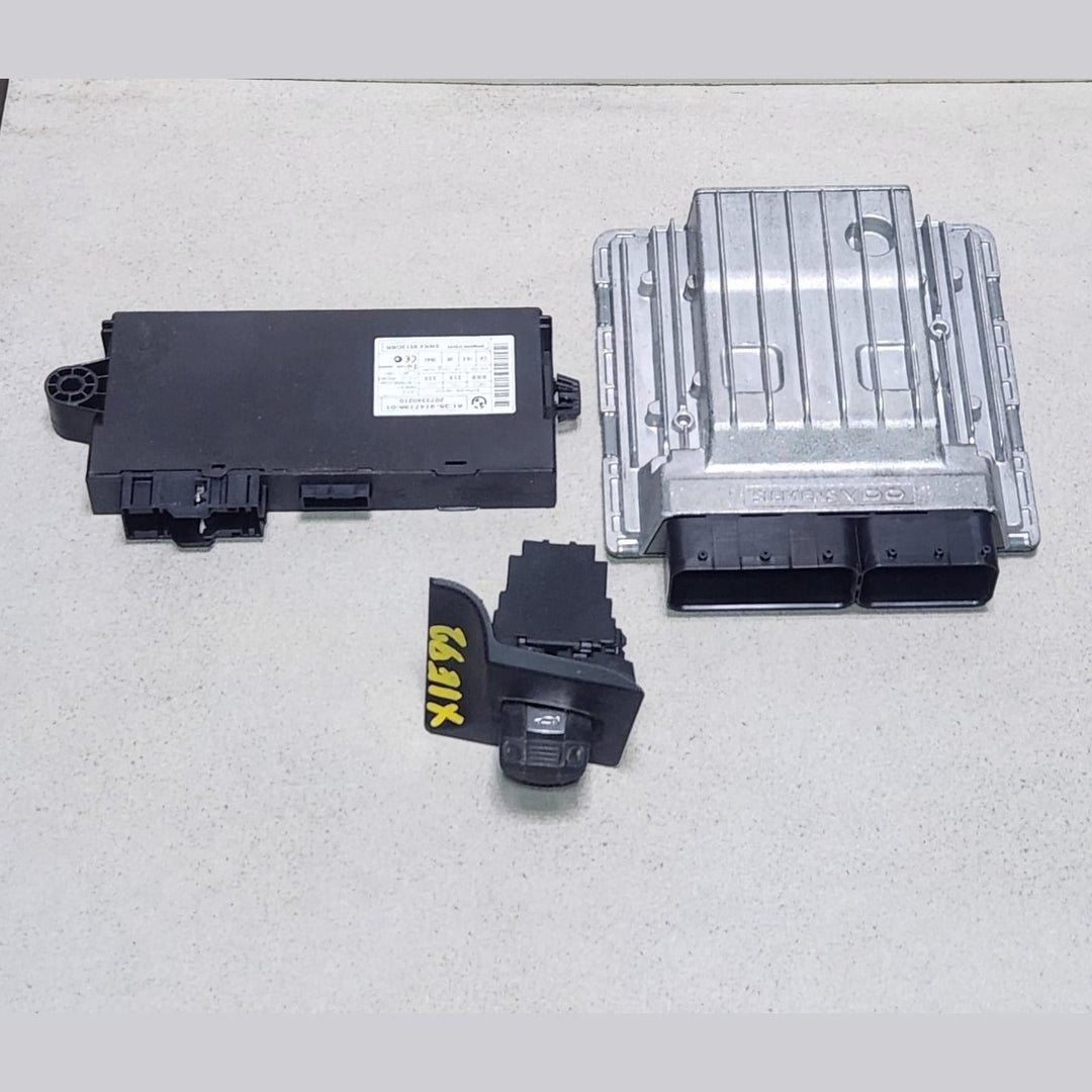2007-2013 BMW 335i E92 N54 Engine Control Unit 7583332 535i 335i