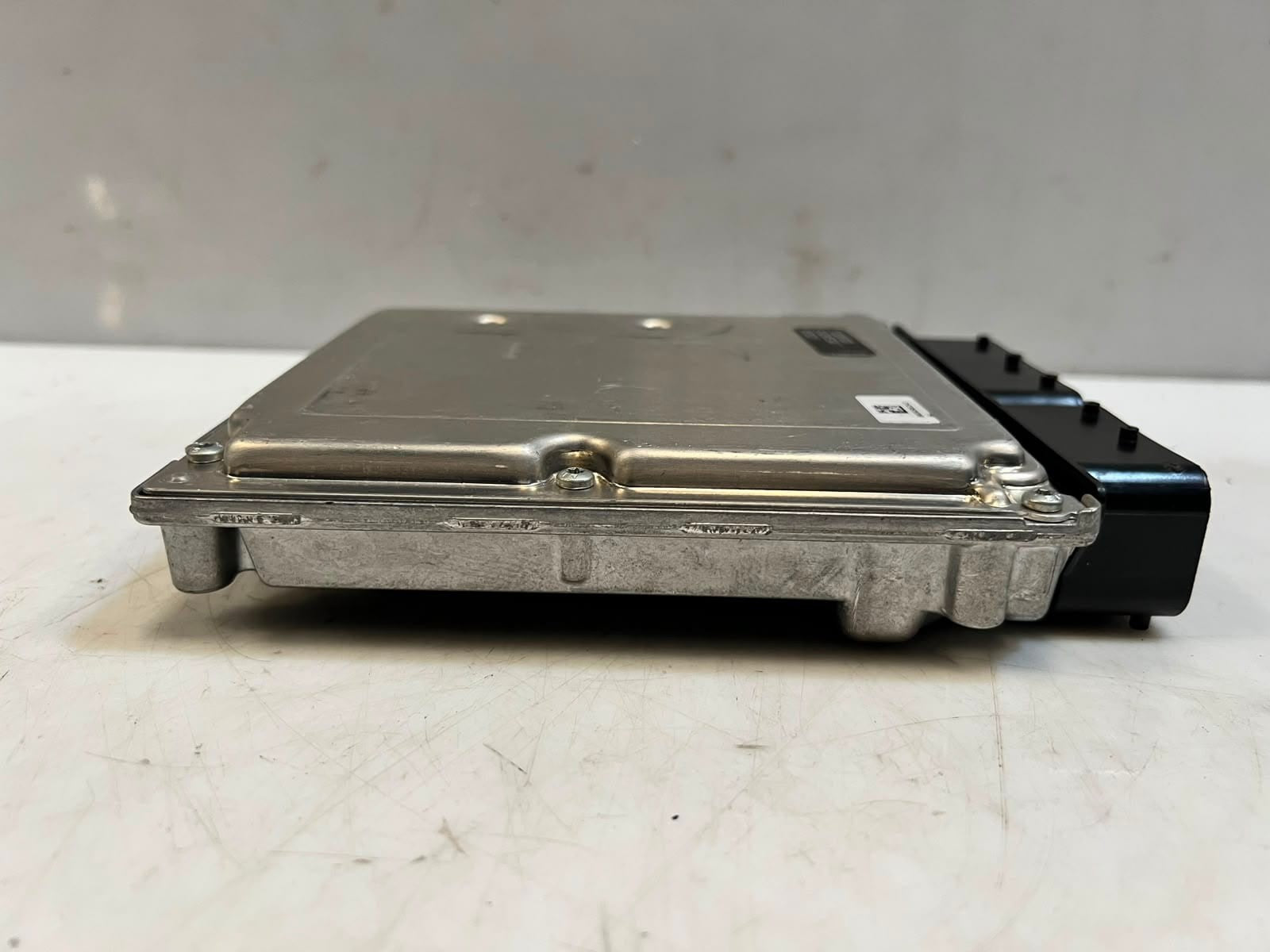 BMW 1' 3 Series LCI E82 E87 E88 E90 Engine Control Unit ECU ONLY 7647826 OEM