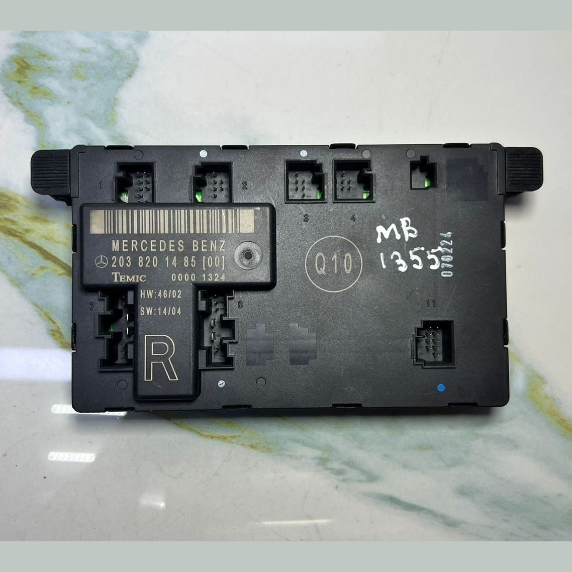 Mercedes-Benz Door Control Module 2038201485 W203 C-Class