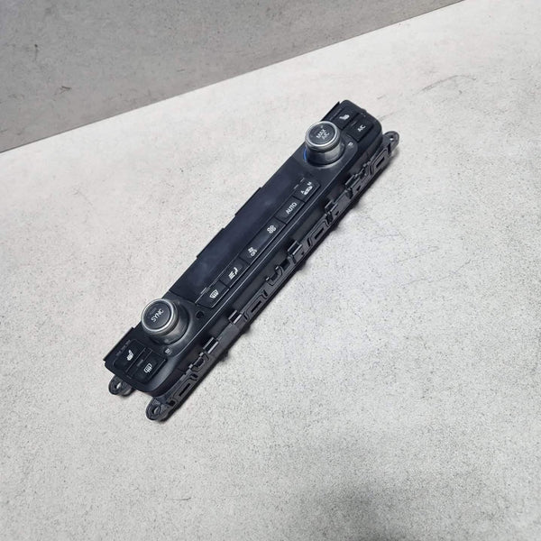 2014-2020 BMW i8 Climate Control Unit 9361799