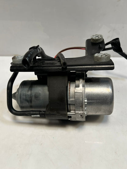 2018-2023 BMW 530e 3' G30 G20 XDRIVE 2.0L Brake Vacuum Pump 6880628 OEM