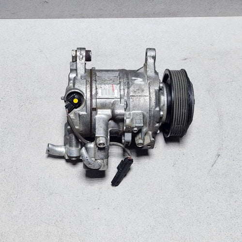 BMW Air Conditioning Compressor 9330831 3 Series F30 F30 F34 GT and 1 Series