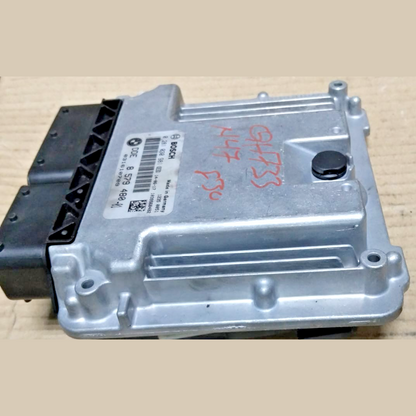 BMW 4 SERIES F32 2.0 DIESEL ENGINE CONTROL MODULE UNIT 2014 8579480