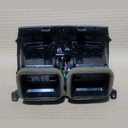 BMW F15 X5  REAR SEAT CENTER CONSOLE AC VENT TRIM HEATER 9252013