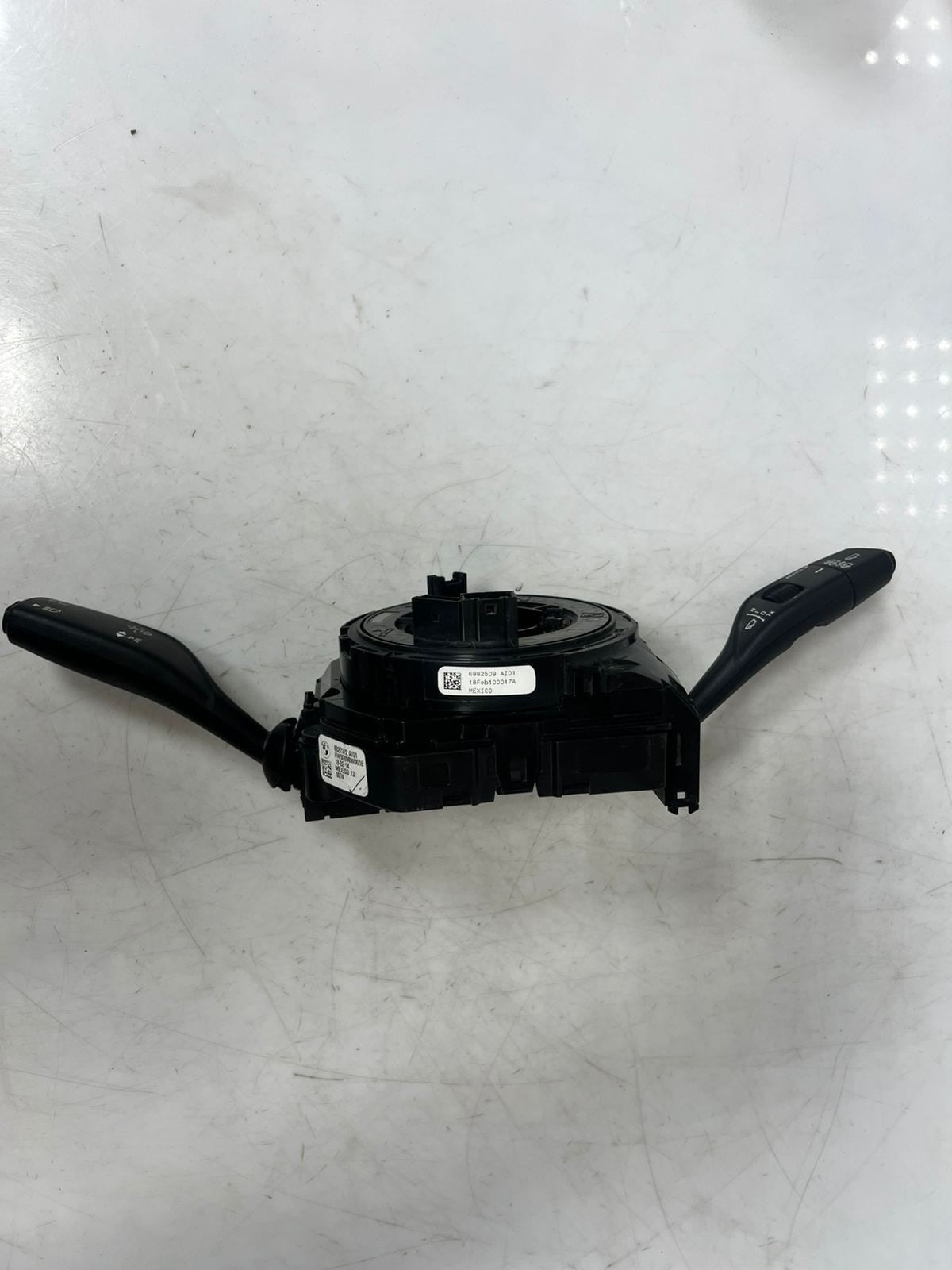 2015-2020 BMW X1 F45 F46 F48 X2 F39 X5 F15 F85M Steering Column Switch 6827372