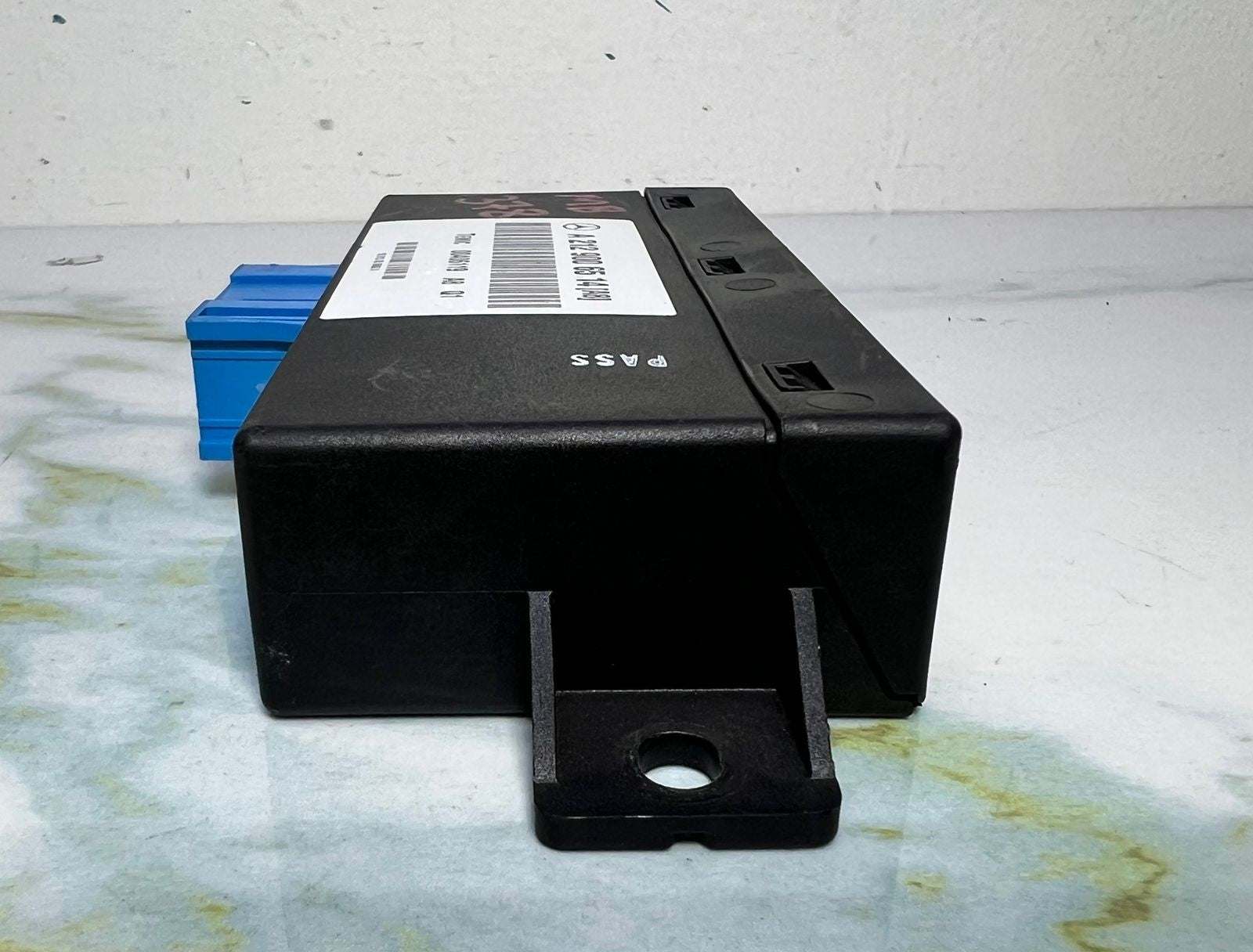 Mercedes E-Class W212 Air Suspension Control Unit A2129006514OEM
