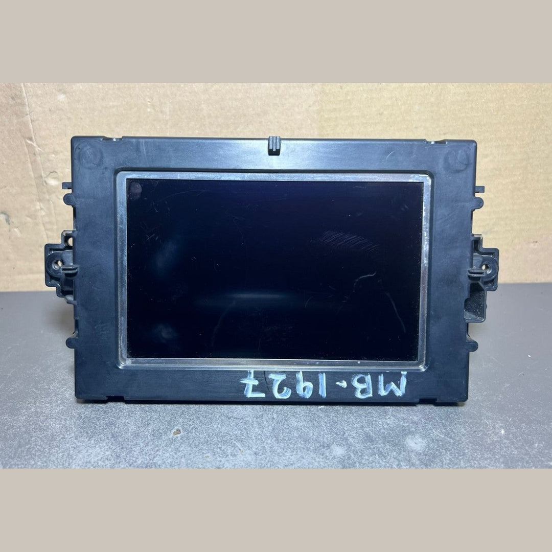 Mercedes W172 SLK GPS Navigation LCD Display Monitor Screen A172 9004004 OEM