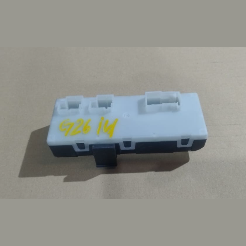 BMW  G15 G30 G31 G22 G26 I4 TAILGATE LIFT CONTROL UNIT TAILGATE MODULE 5A19DB2