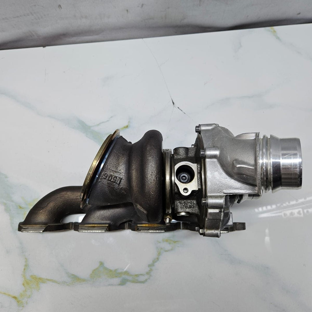 2022-2024 BMW 330e G20 G21 Turbocharger 9845815 OEM