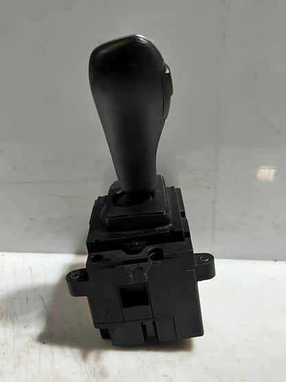2011 BMW 550i, 5 Series F10/F11 7' Automatic Gear Selector Shifter 9218101 OEM