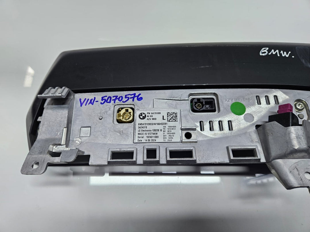 5A79109-2024 BMW X1 U11 RHD Multifunctional Display Screen OEM