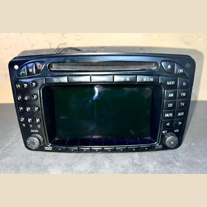 2003-2006 Mercedes W203 C-Class Radio Audio Head Unit CD Player A203 8272342 OEM
