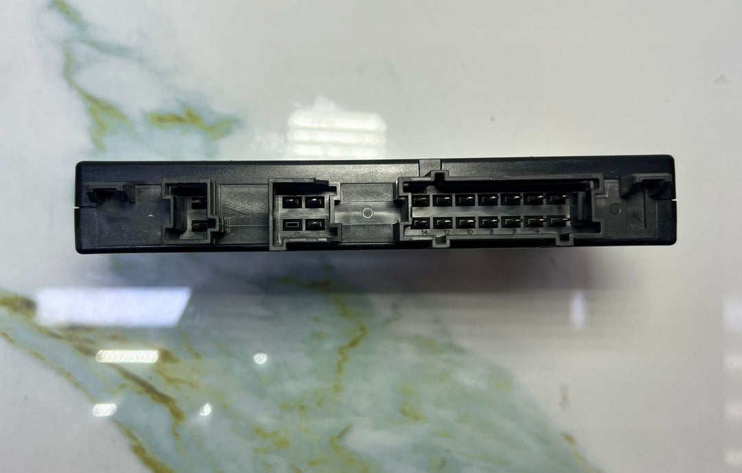 Mercedes W211 E-Class Front Passenger Side Seat Control Module A211 8705026 OEM
