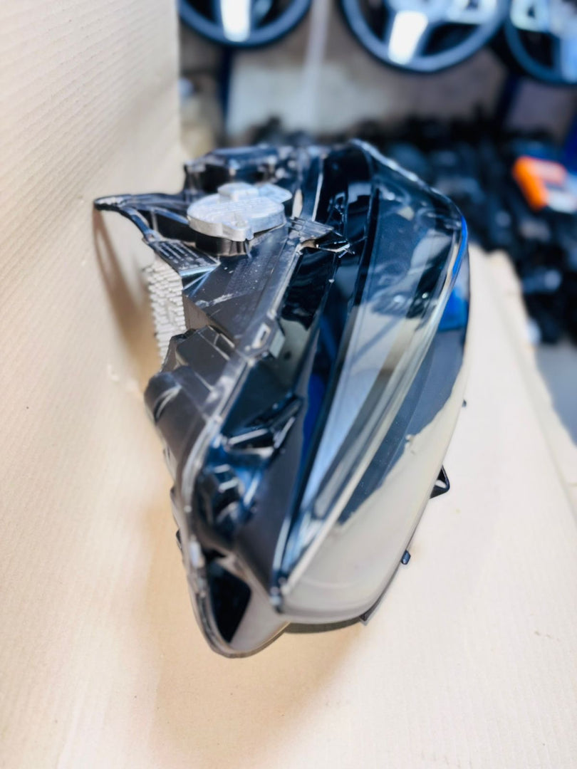 BMW 1 SERIES F40 FULL LED ADAPTIVE LEFT & RIGHT HEADLIGHT 8082630 8082629 COMPLETE