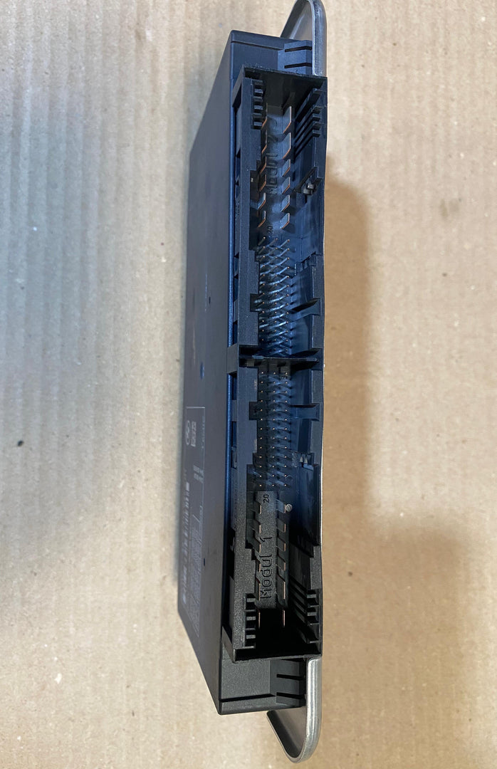 وحدة التحكم في إضاءة أرضية السيارة الأصلية من BMW (موديلات 2010-2017) من Temic FRM III