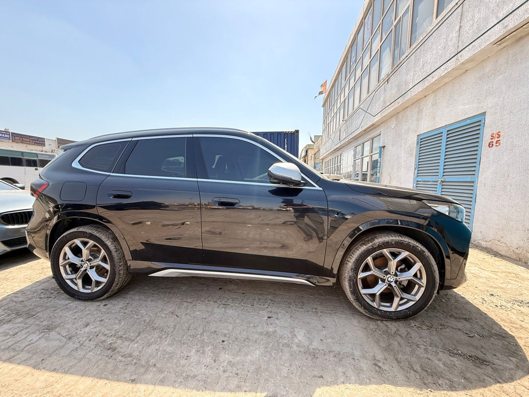 Bmw U11 X1 2.0i 2024 imported of Korea in clean condition Run&drive