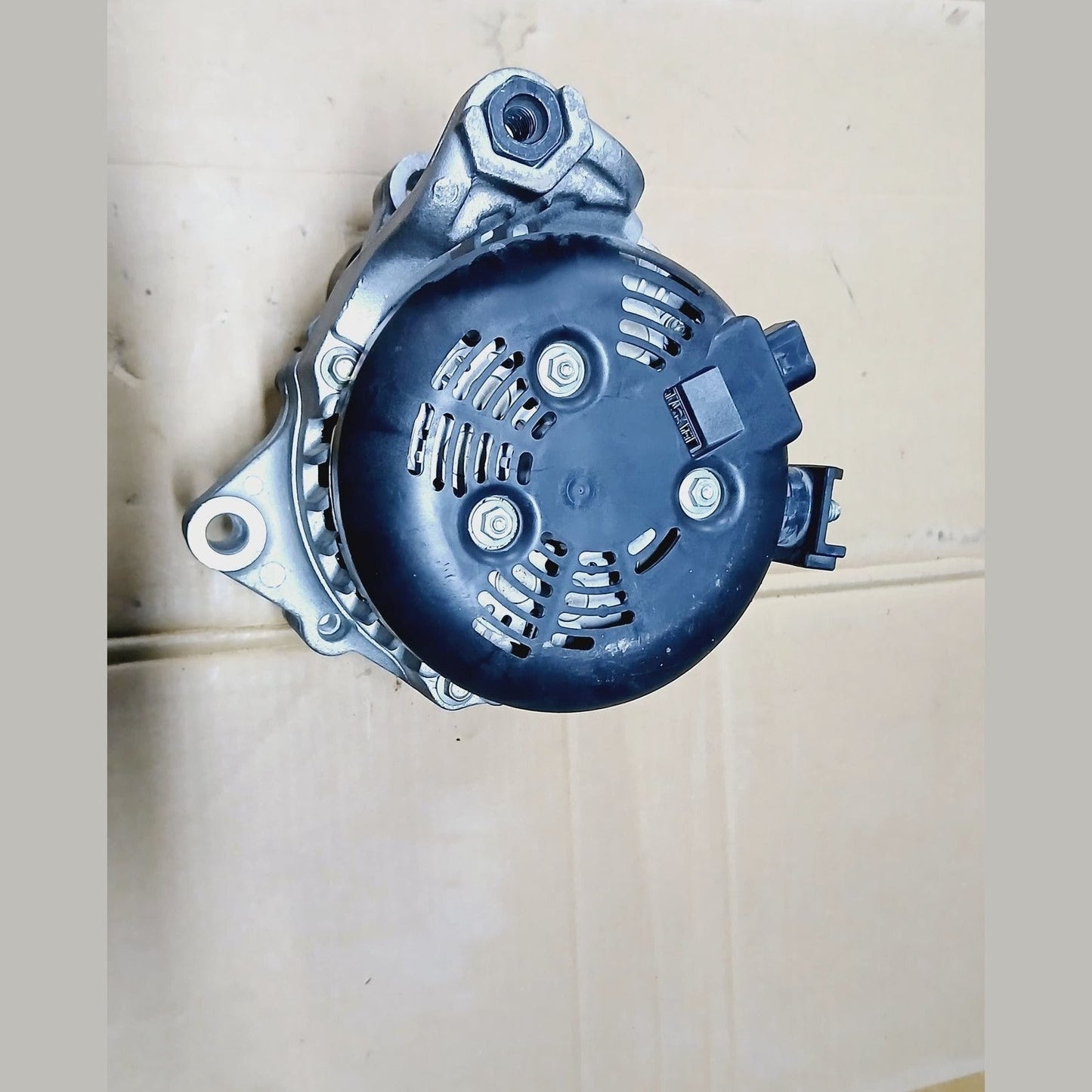 BMW 1,2,3,4 SERIES F20 F22 F30 F32 ALTERNATOR 8645325