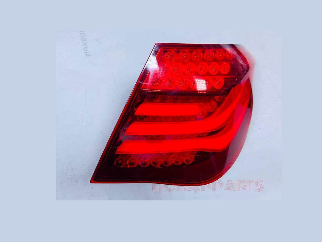 BMW F01 F02 LCI Rear Lamp Saloon Light In The Side Panel Right O/S 7300268