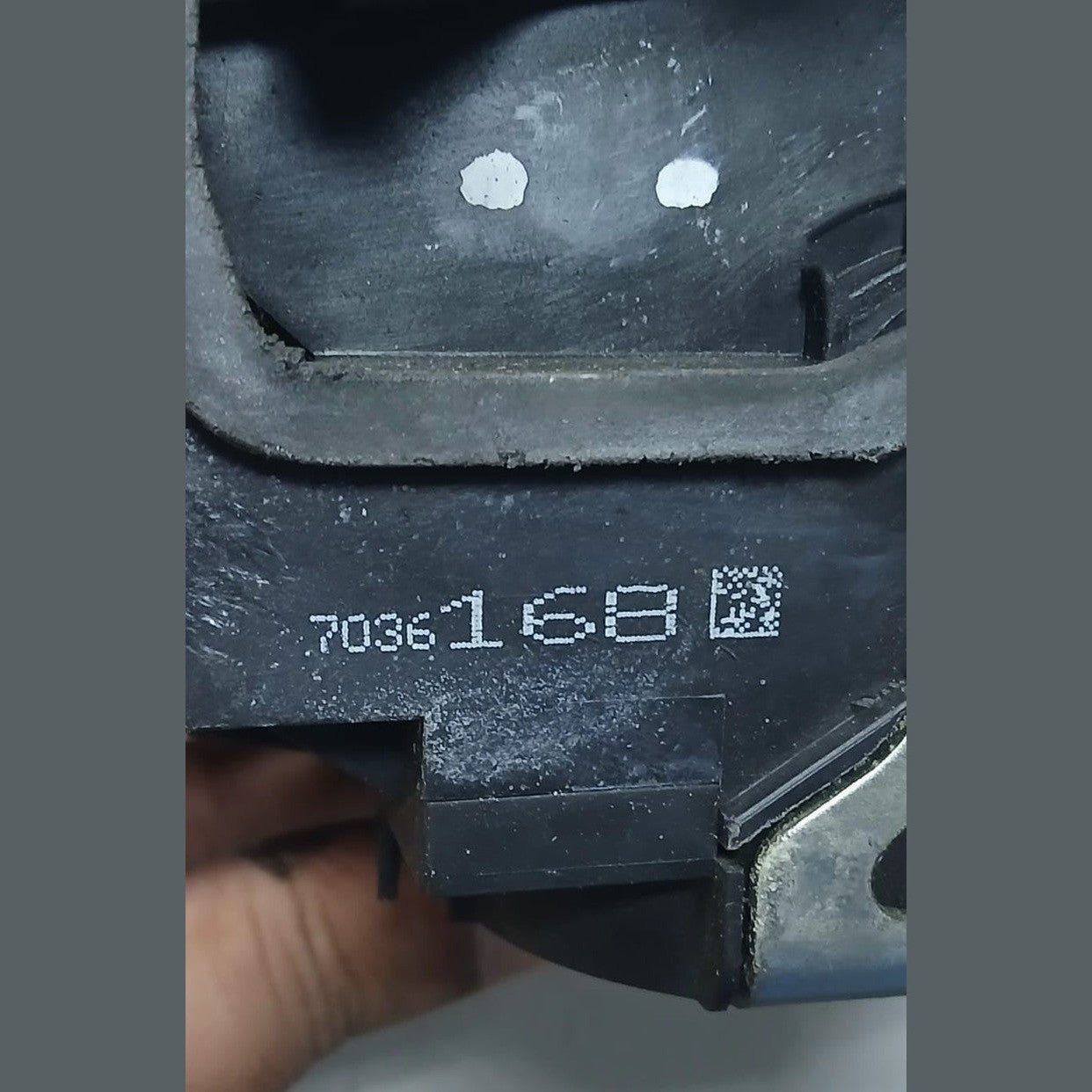 BMW Z4 E85 E86 2000 to 2008 front right door lock 7036168