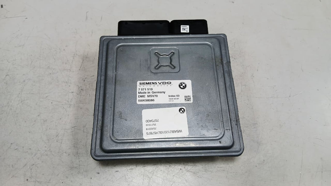 وحدة التحكم الإلكترونية لمحرك BMW Z4 2.5i E85 N52 (DME MSV70 7571510) 
