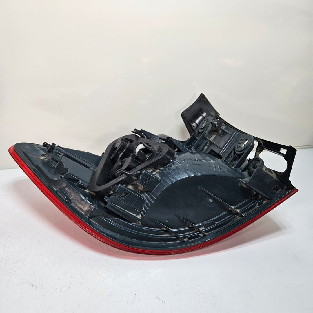 OEM BMW 3-Series F31 Rear Right Taillight Lamp 7259902 USED