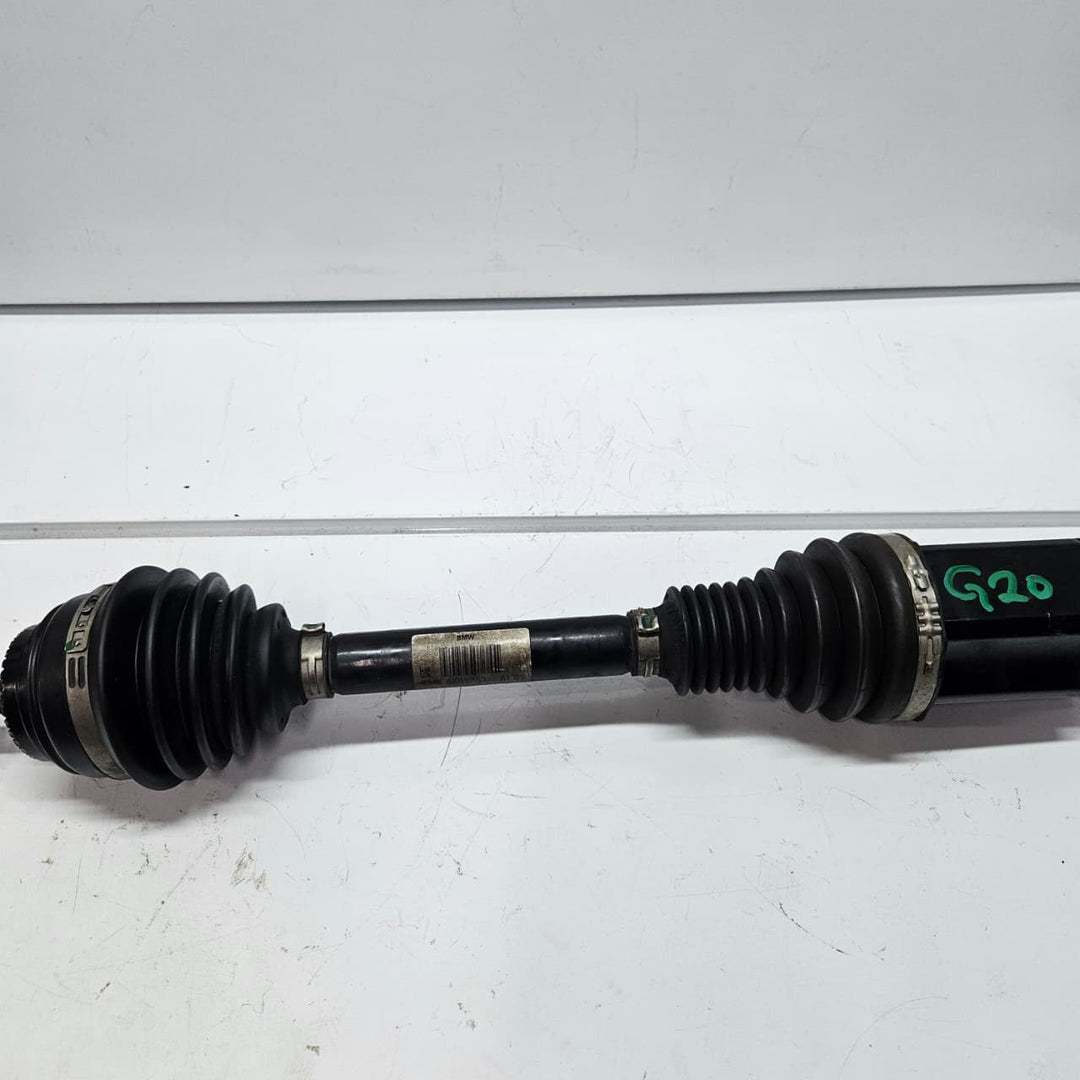 BMW 3 4 Series G20 G21 G22 G23 xDrive Drive Shaft Front Left 8682367