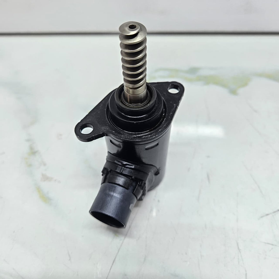 2017-2019 BMW 430i F22, F23, F40, F45, F52 Eccentric Shaft Actuator 8652738 USED