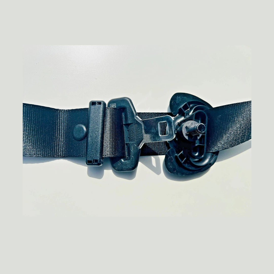 BMW Seat Belt G30/ G31/G32/F90/G38 Left side New 7430115