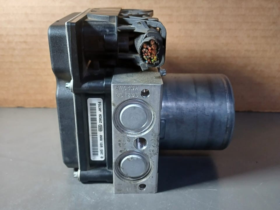 2014-2018 Mercedes Benz CLS W218 CLS550 ABS Unit Brake Pump A218 4310912 OEM