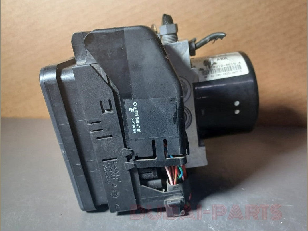 2011-2014 Mercedes Benz W204 C Class C300 ABS Unit Brake Pump A172 9014100 OEM