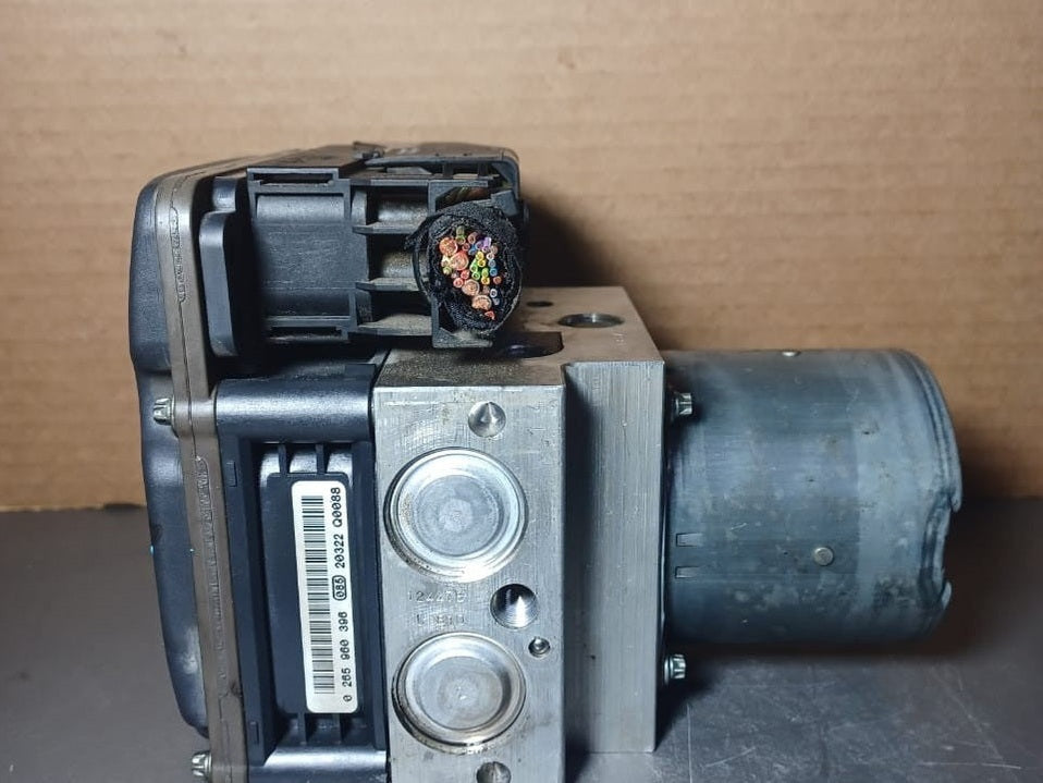 2012-2015 Mercedes Benz CLS W218 CLS550 ABS Unit Brake Pump A218 4300007 OEM