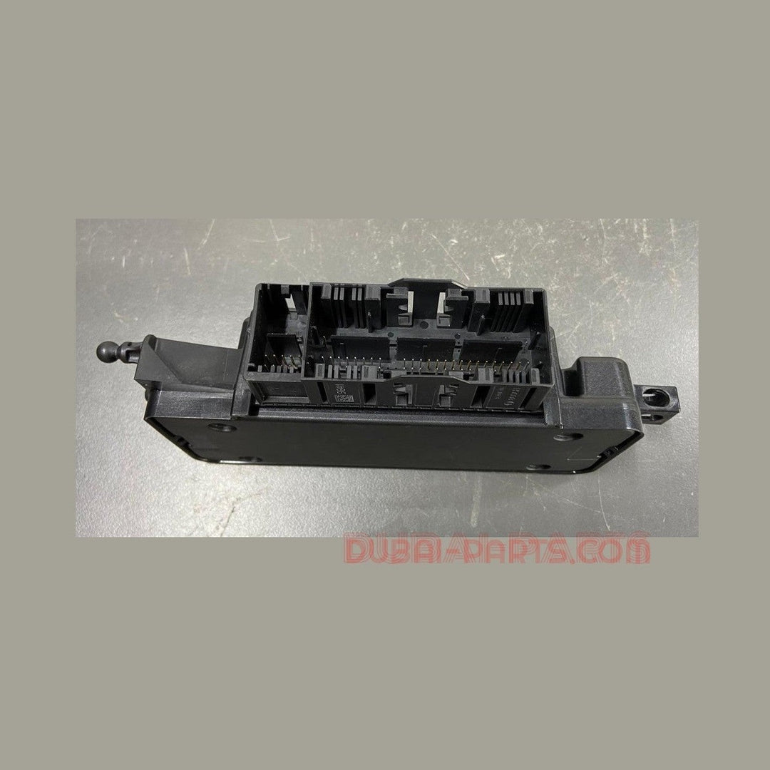 وحدة التحكم في نظام تقييد الحركة التكميلي (SRS) لسيارات BMW F20 F21 F30 F32 F80، رقم القطعة 6826983، أصلية.
