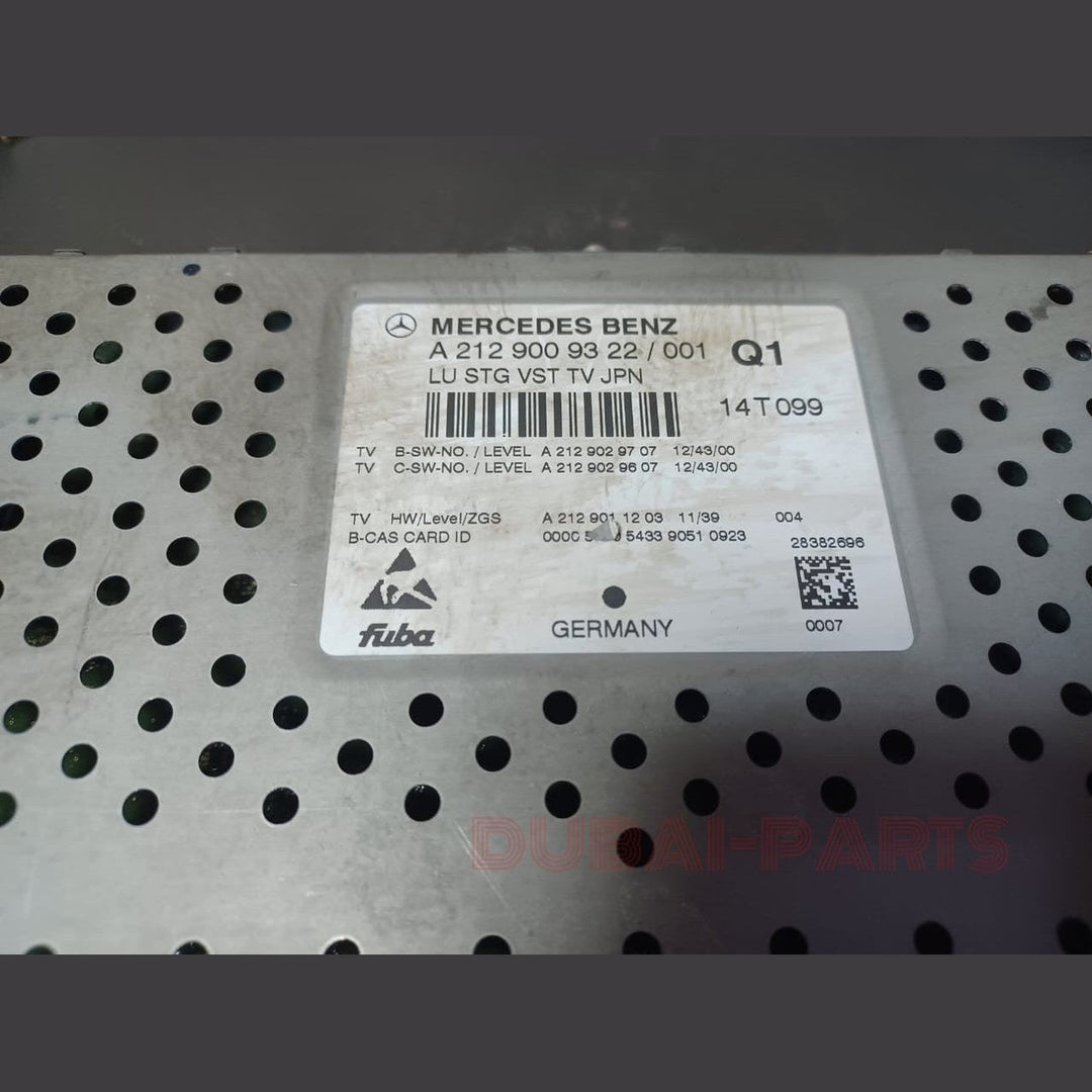جهاز تحكم رقمي أصلي متعدد الوسائط للراديو والتلفزيون من مرسيدس W212، رقم القطعة A212 9009322، أصلي من الشركة المصنعة.