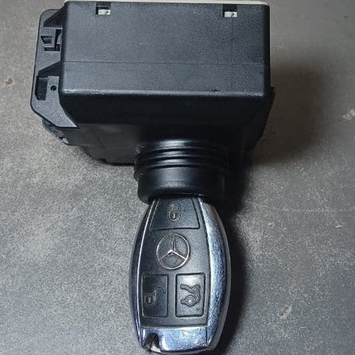 10-15 MERCEDES-Benz W212 E-CLASS IGNITION SWITCH MODULE W/Key A212 9055200 OEM