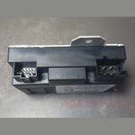 Load image into Gallery viewer, MERCEDES-BENZ W212 W204 W221 W246 FUEL PUMP CONTROL MODULE A000 9007306 OEM