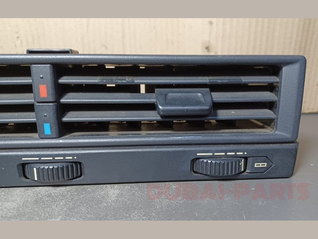 97-02 Mercedes R129 SL500 SL320 Center Air Dash AC A/C Heater Vent Black OEM