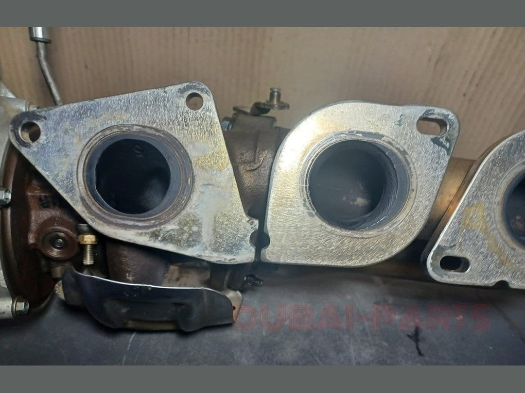 2011-2018 Mercedes-Benz W222 S550 CL550 Right Turbocharger Turbo Charger Manifold OEM