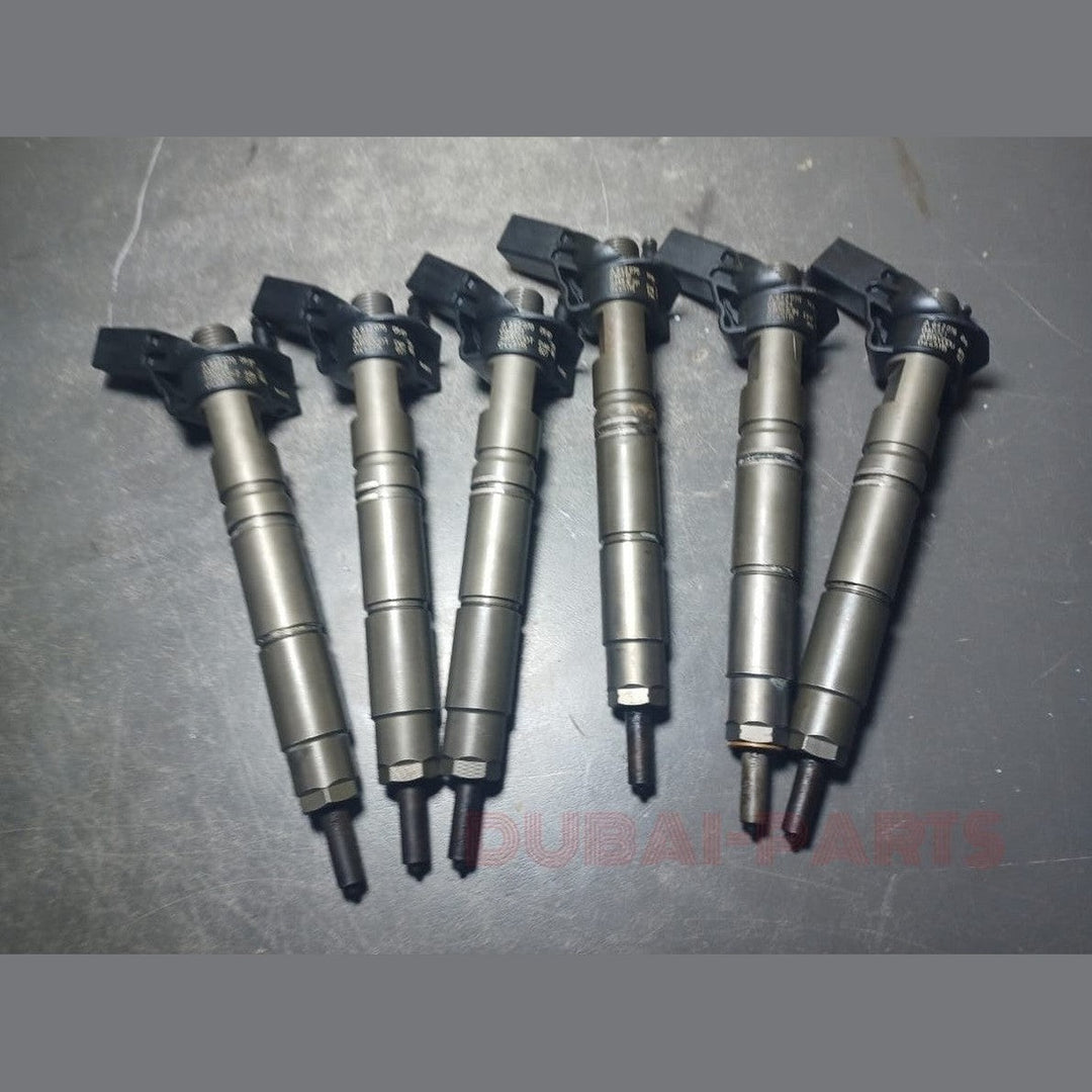 حاقن وقود ديزل من بوش لسيارة مرسيدس بنز سبرينتر A642 0701387 مستعمل (6 قطع)