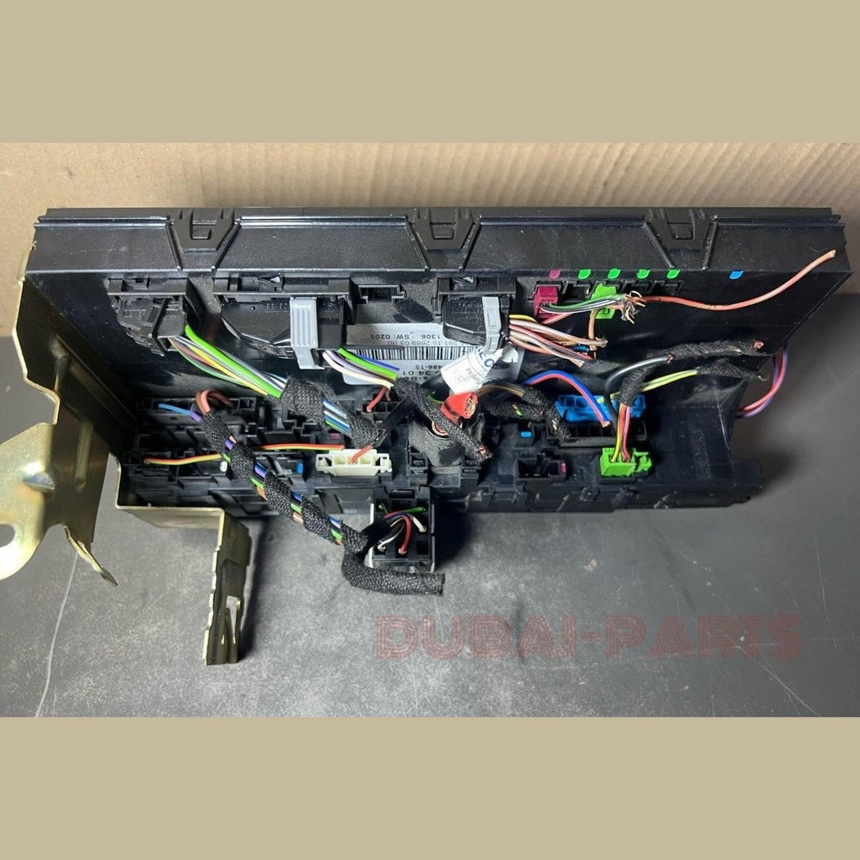 2001-2009 Mercedes-Benz W203 C320 C230 CLK500 Rear Trunk SAM Fuse Relay Box Assy A203 5453401 OEM