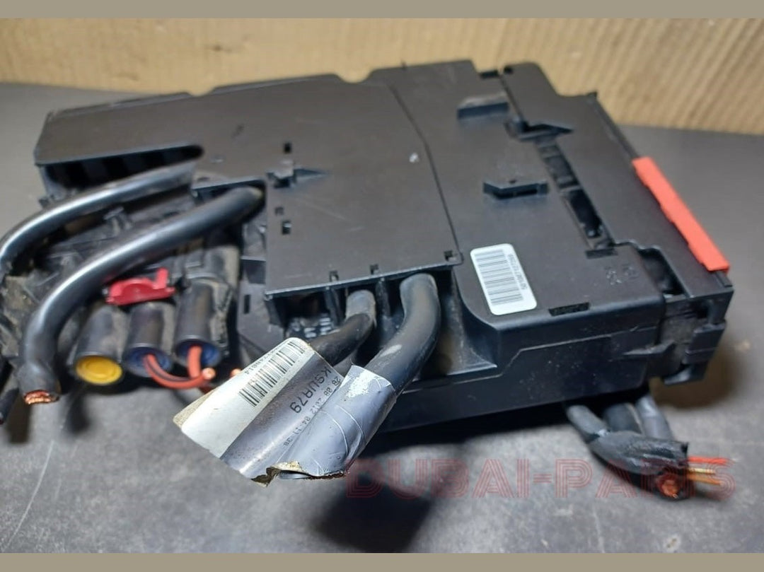 2012-2016 Mercedes W172 SLK Fuse Relay Box Junction Terminal Connector A172 5401150 OEM