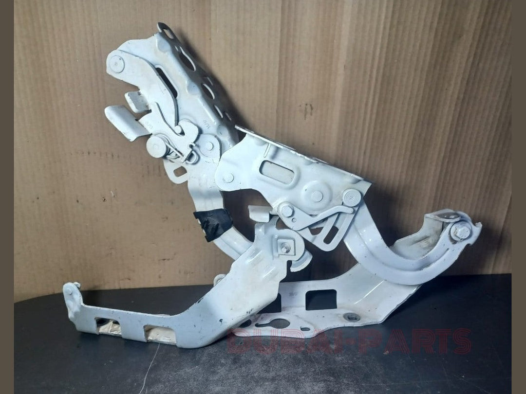 2015-2020 MERCEDES-BENZ C-CLASS W205 DRIVER/PASSENGER LEFT/RIGHT HOOD HINGE BRACKET WHITE SET