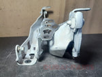 Load image into Gallery viewer, 2015-2020 MERCEDES-BENZ C-CLASS W205 DRIVER/PASSENGER LEFT/RIGHT HOOD HINGE BRACKET WHITE SET
